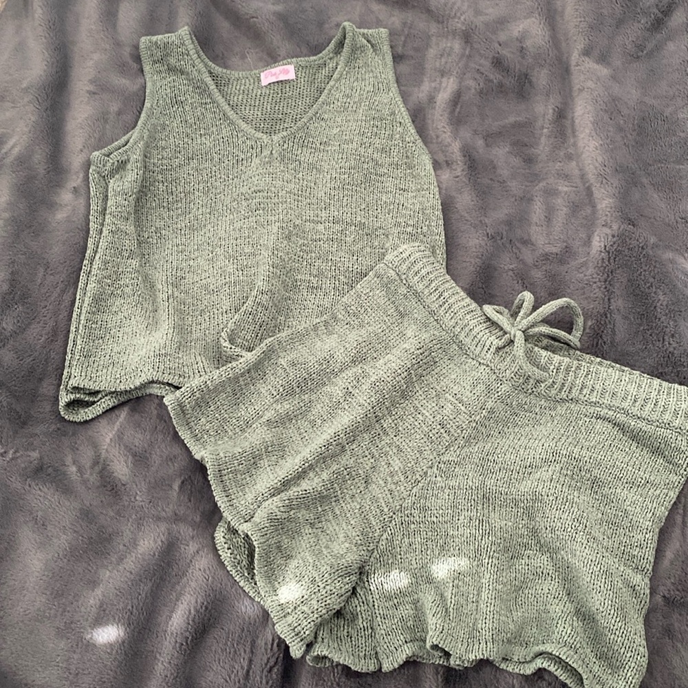 Lightweight set